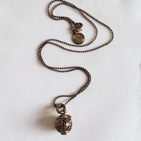 Lisa Hoffman Japanese Agarwood Charm Pendant Necklace 22" - Picture 2 of 8